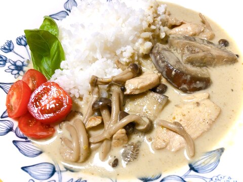 簡単♪すぐできるグリーンカレー［タイ料理］